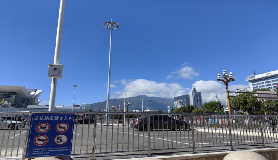 入选江苏省重点项目——国家先进功能纤维创新中心牵头，打造纺织AI“数据底座”